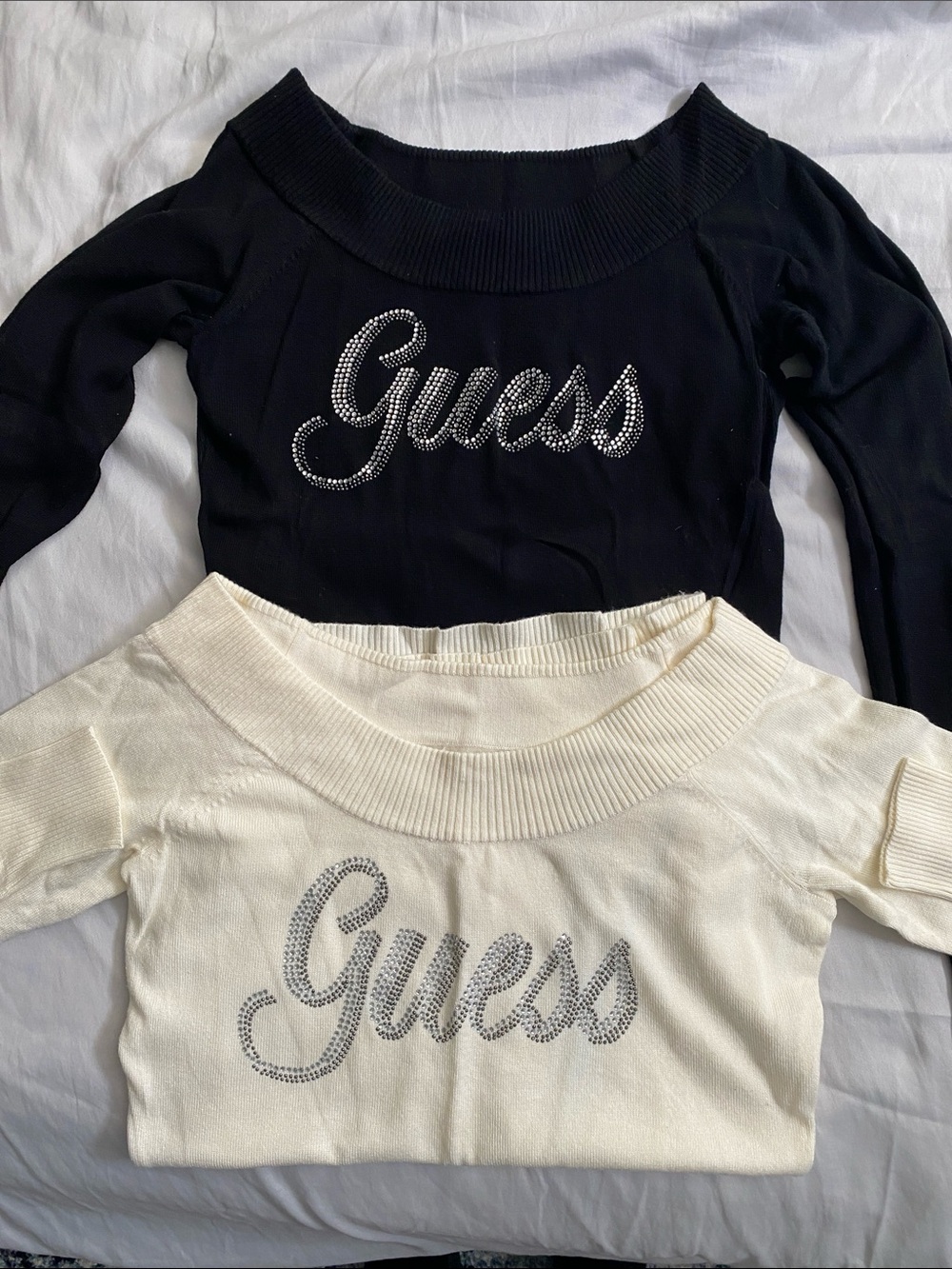 Guess Sweaters - L